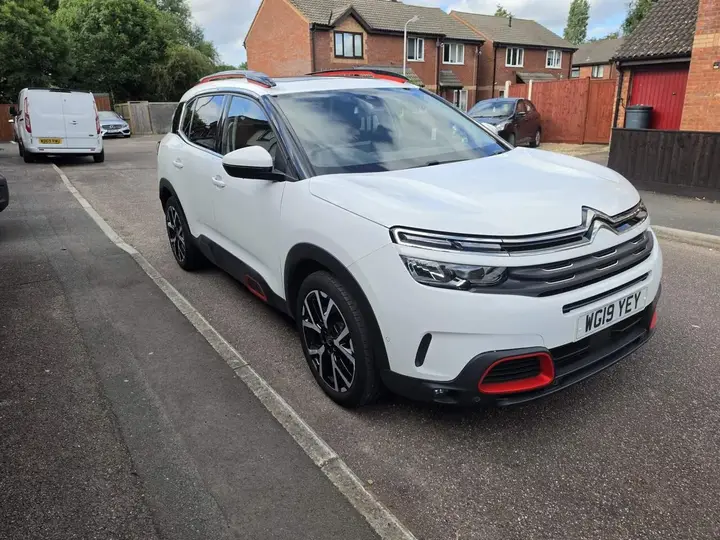 Citroen C5 Aircross 2019 photo 2