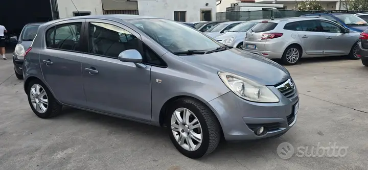 Opel Corsa 2009 photo 2