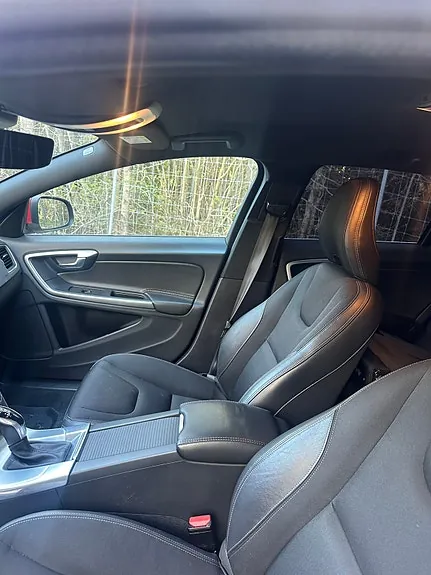 Volvo V60 2018 photo 4