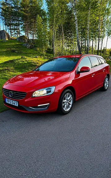 Volvo V60 2018 photo 2