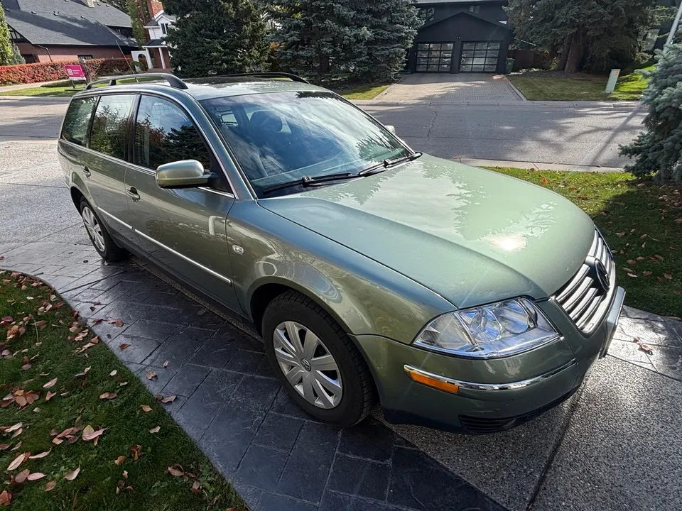 Volkswagen Passat 2004 photo 4