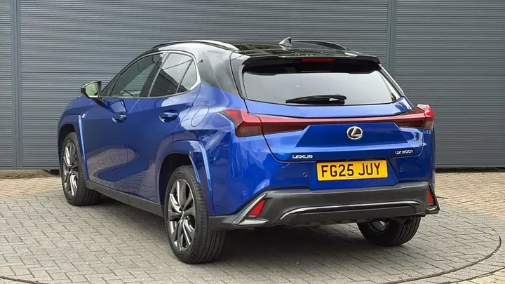 Lexus Ux 2025 photo 3