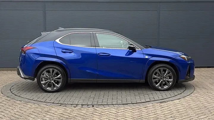 Lexus Ux 2025 photo 4
