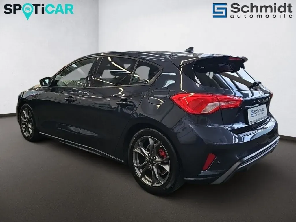 Ford Focus 2021 photo 3