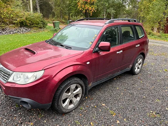 Subaru Forester 2009 photo 2