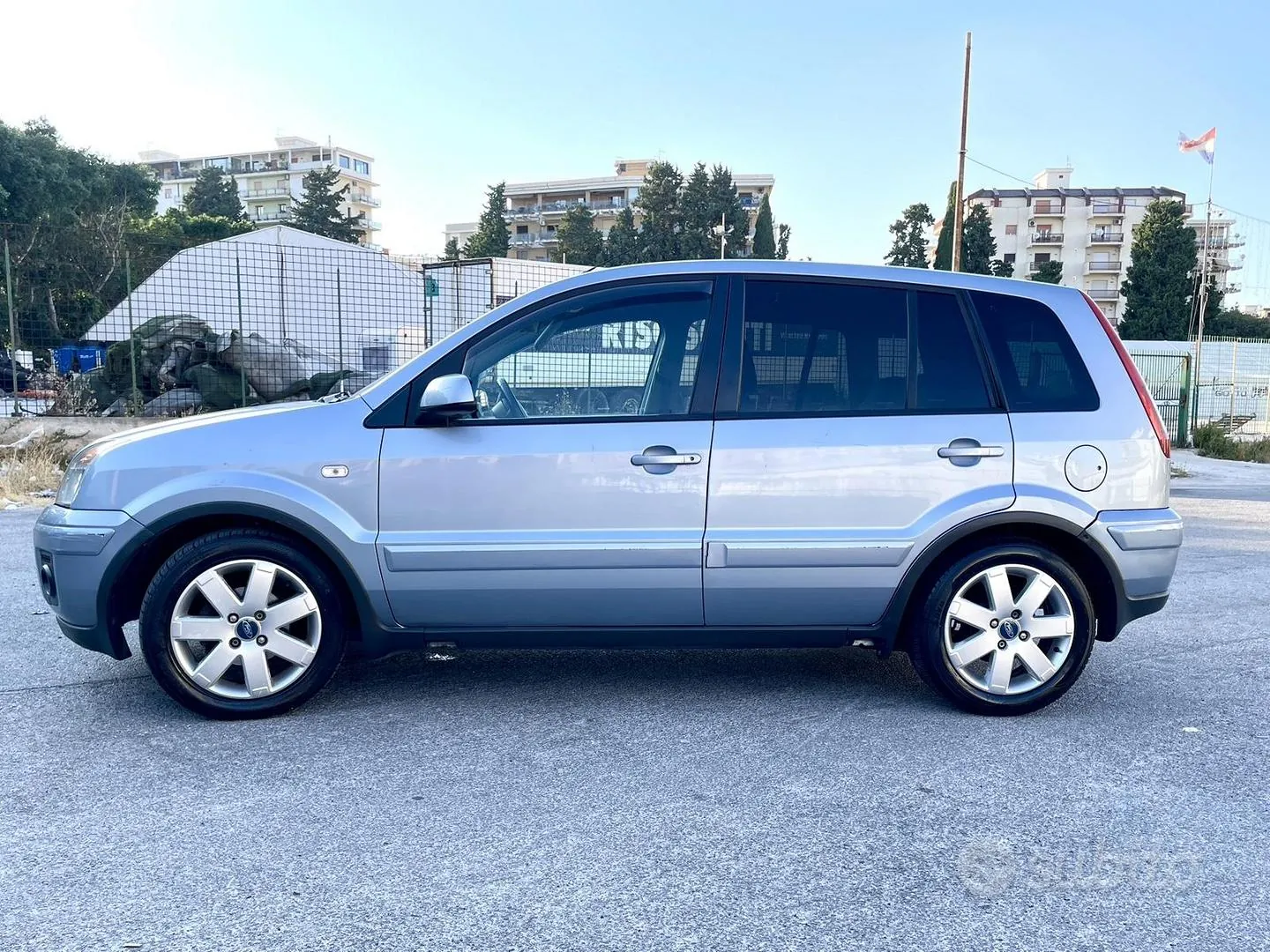 Ford Fusion 2006 photo 3