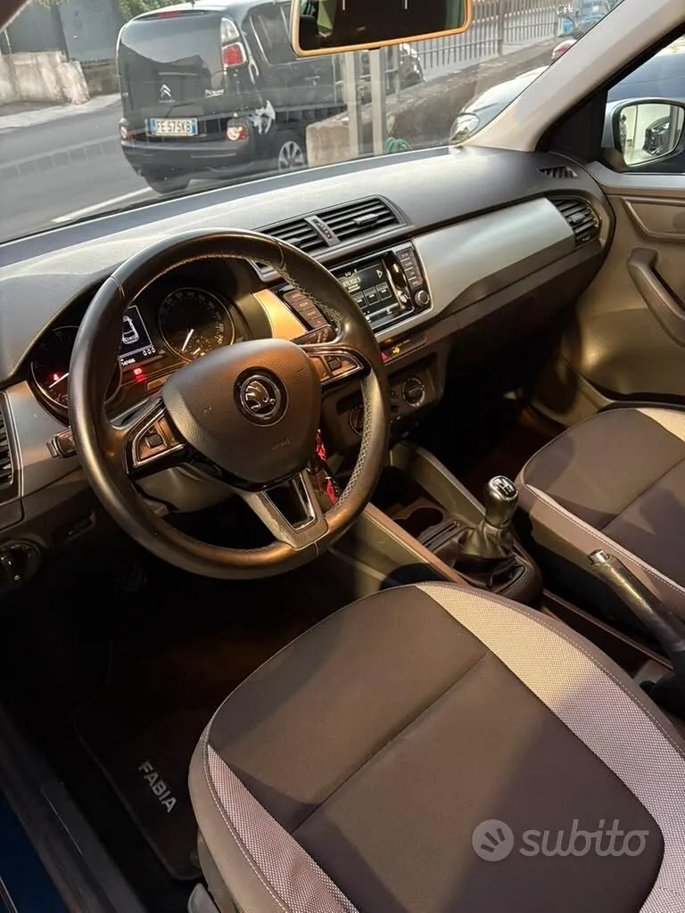 Skoda Fabia 2018 photo 3
