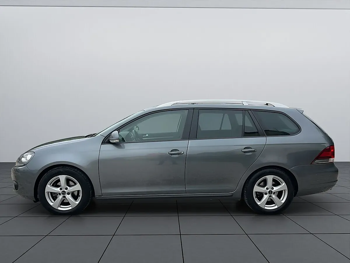 Volkswagen Golf 2011 photo 3