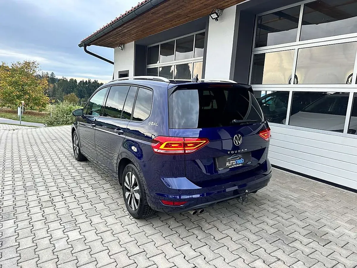 Volkswagen Touran 2025 photo 3