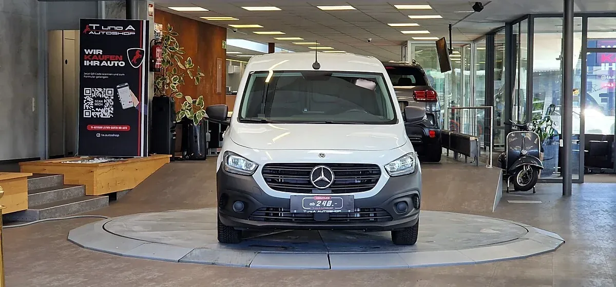 Mercedes-Benz Citan 2023 photo 2