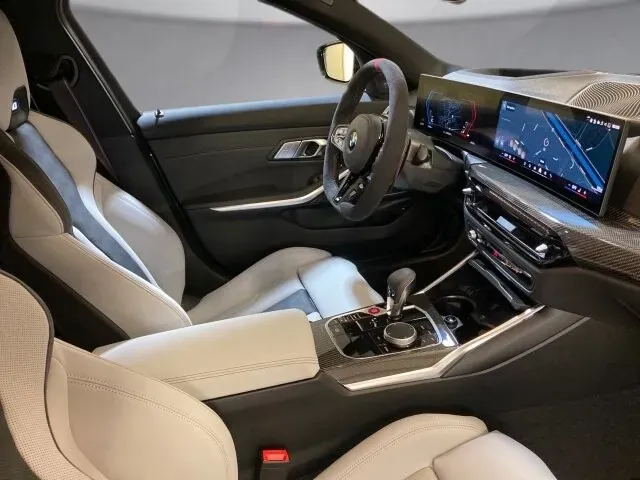 BMW 3 Series photo 3