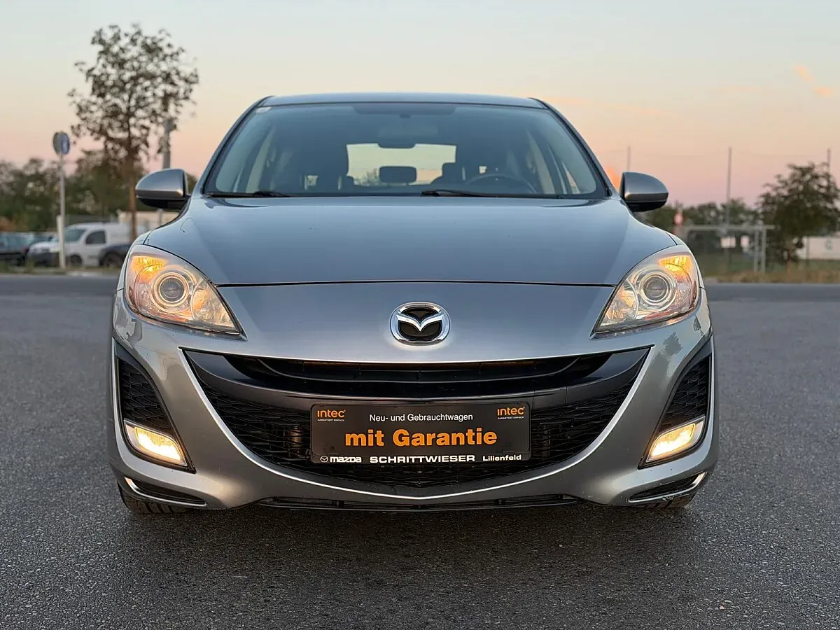 Mazda Mazda3 2010 photo 2