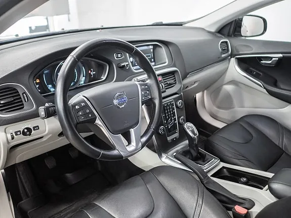 Volvo V40 2014 photo 5