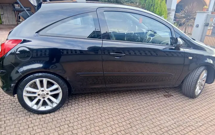 Opel Corsa 2007 photo 2