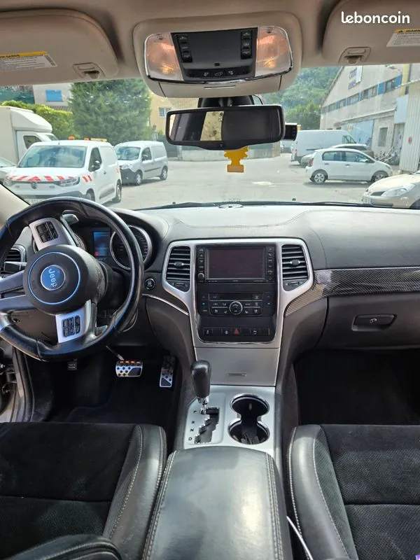 Jeep Grand Cherokee 2012 photo 5
