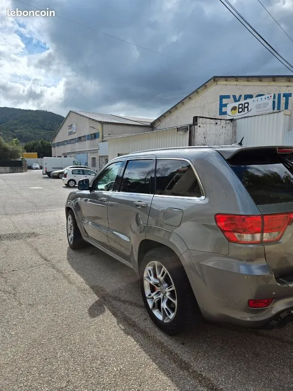 Jeep Grand Cherokee 2012 photo 2