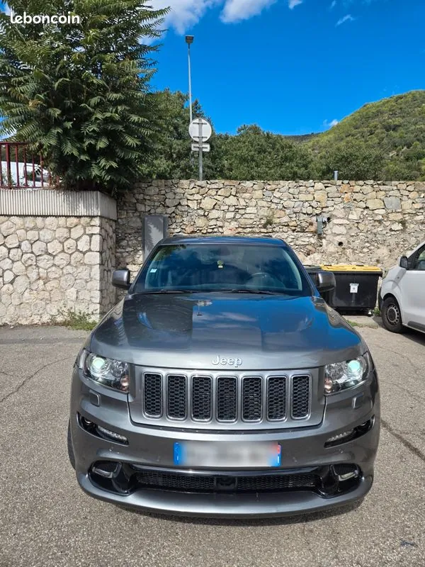 Jeep Grand Cherokee 2012 photo 3