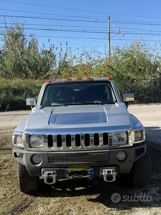 Hummer H3