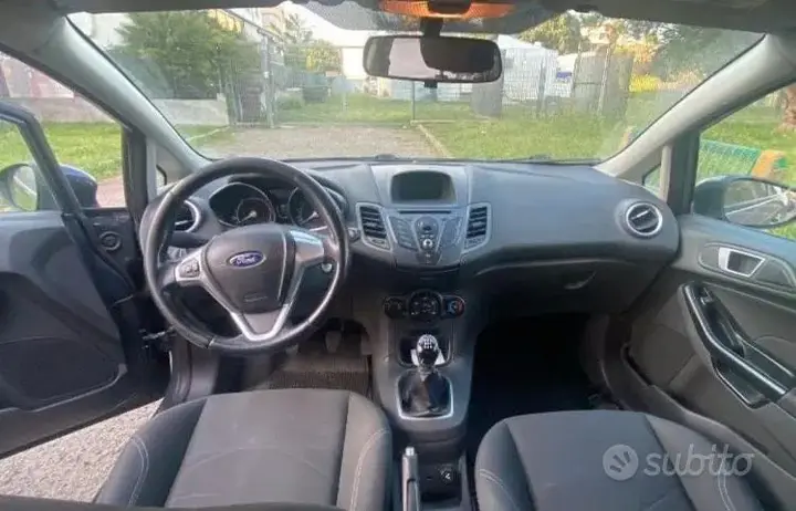 Ford Fiesta 2014 photo 5