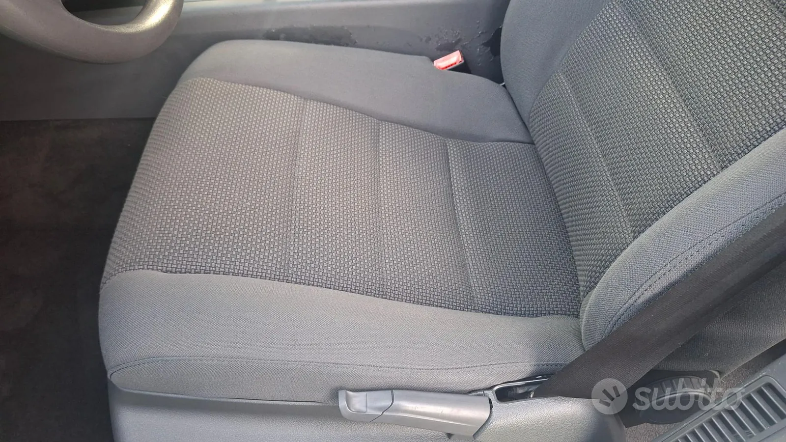 Volkswagen Touareg 2009 photo 2