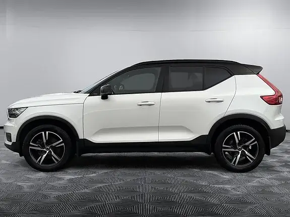 Volvo Xc40 2018 photo 2