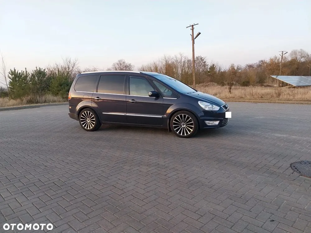 Ford Galaxy 2014 photo 2