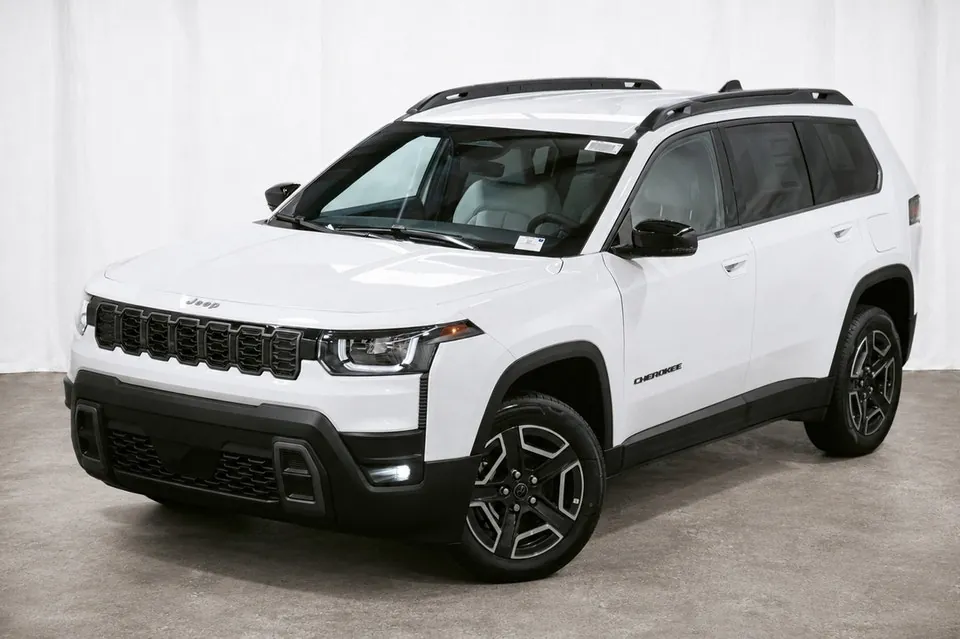 Jeep Cherokee 2026 photo 3