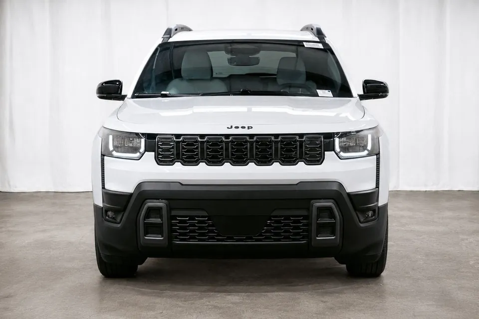 Jeep Cherokee 2026 photo 2