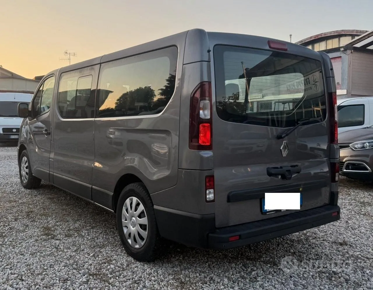 Renault Trafic 2021 photo 4