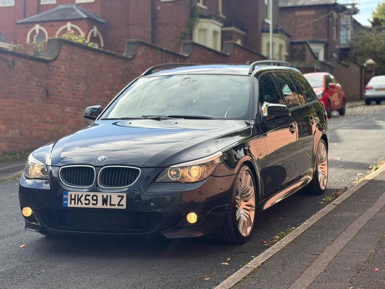 BMW 5 Series 2010 photo 5