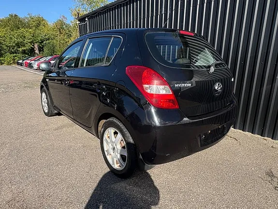 Hyundai I20 2009 photo 4