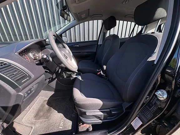 Hyundai I20 2009 photo 5
