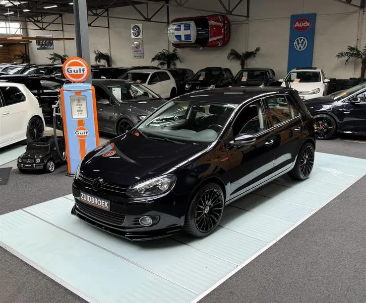 Volkswagen Golf 2009 photo 3