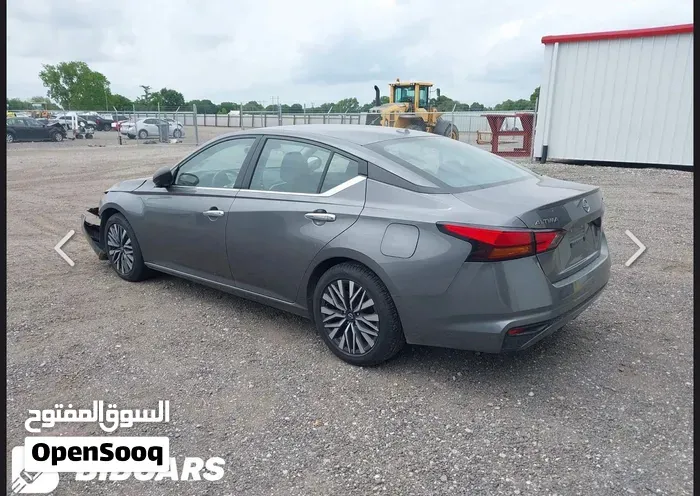 Nissan Altima 2024 photo 3