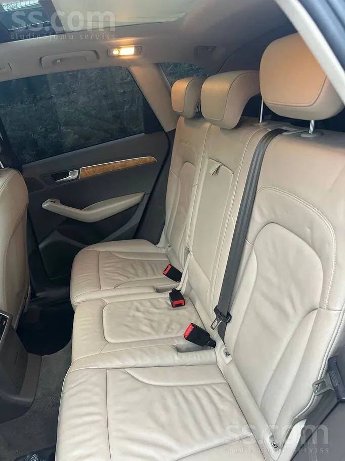 Audi Q5 2010 photo 5