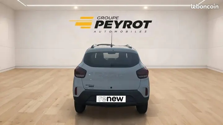 Dacia Spring 2023 photo 4