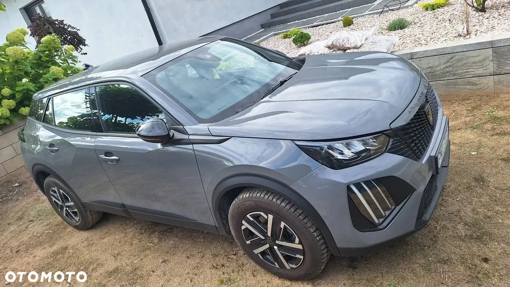 Peugeot 2008 2024 photo 2