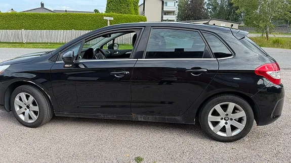 Citroen C4 2011 photo 3