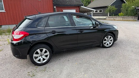 Citroen C4 2011 photo 4