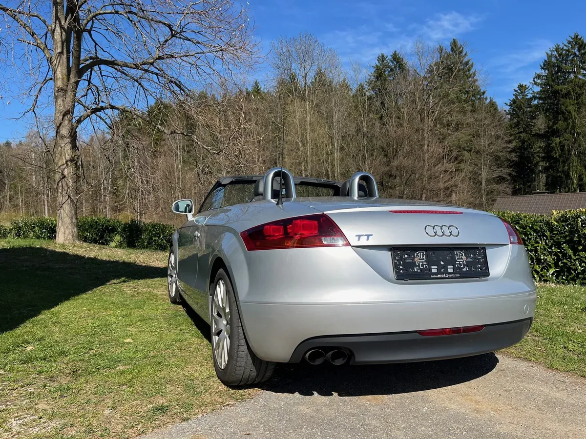 Audi Tt 2007 photo 2