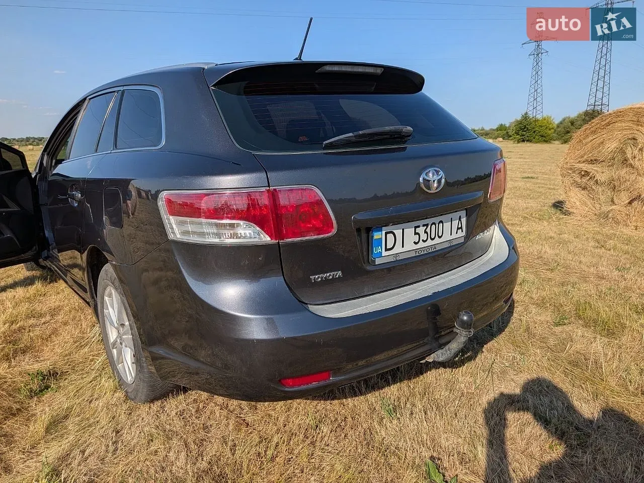 Toyota Avensis 2011 photo 3