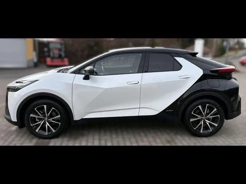 Toyota C-Hr 2025 photo 5