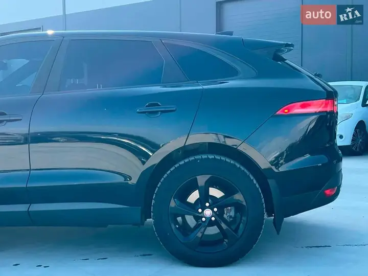 Jaguar F-Pace 2016 photo 5