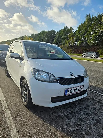 Skoda Citigo 2013 photo 2
