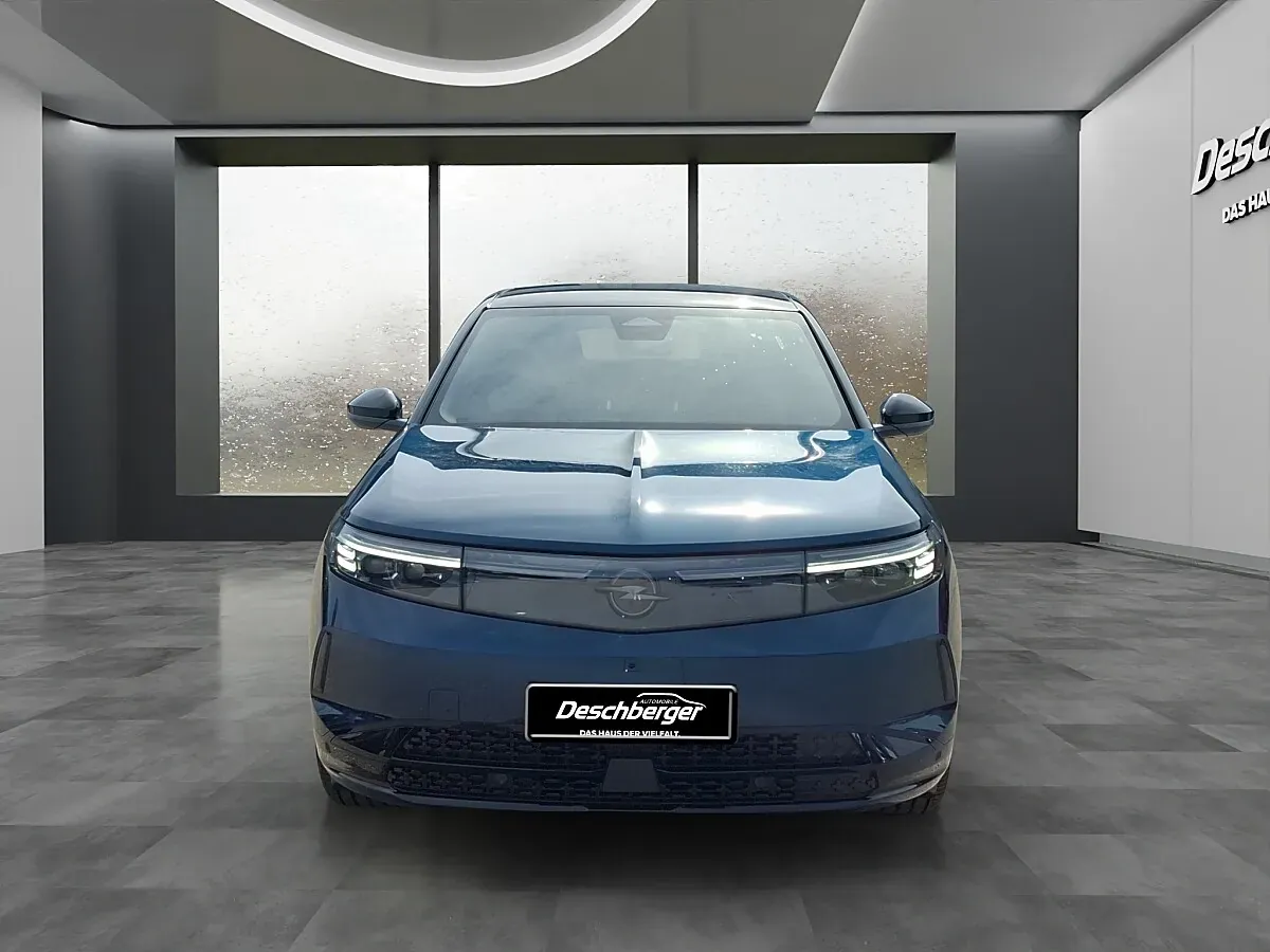 Opel Grandland photo 3