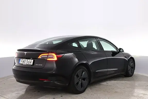 Tesla Model 3 2021 photo 5