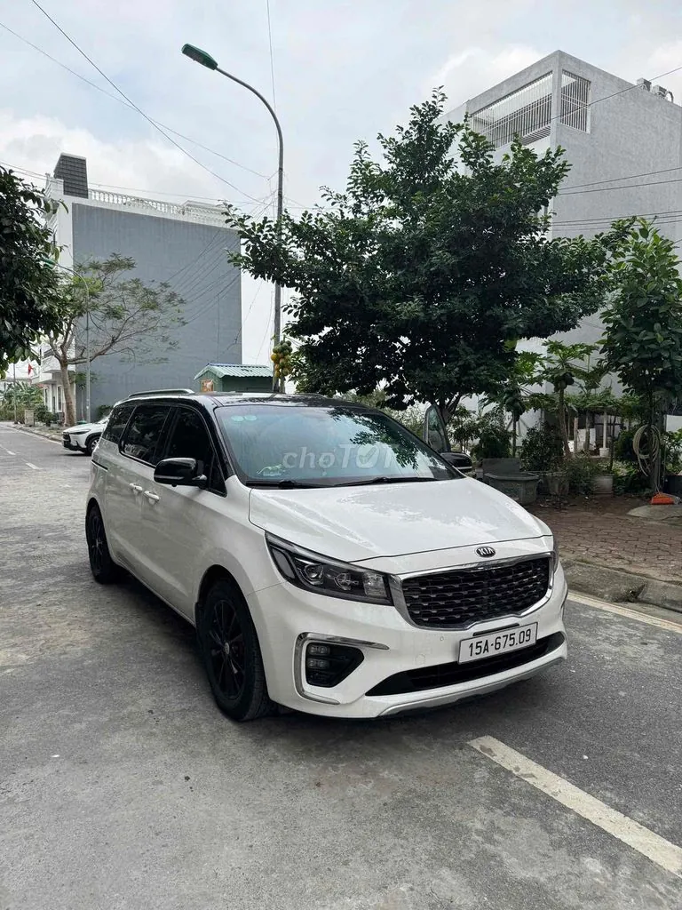 Kia Sedona 2020 photo 3
