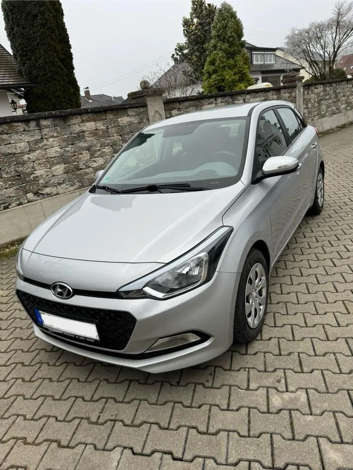 Hyundai I20
