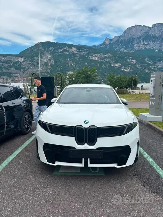 BMW Ix3 2026 photo 2