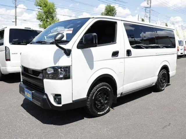 Toyota Hiace 2025 photo 5